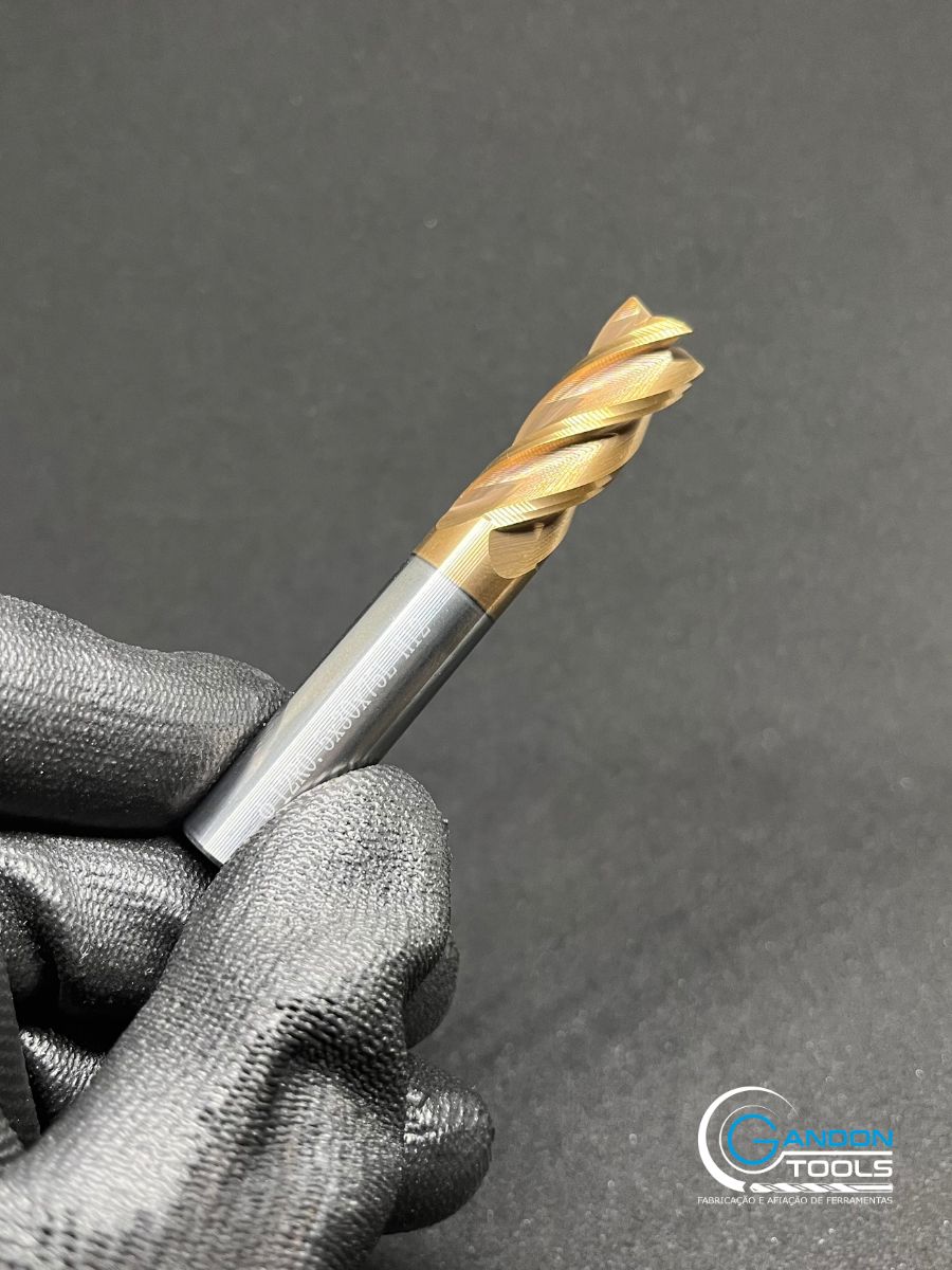 Fresa 4 flautas Gandon Tools com revestimento TiN