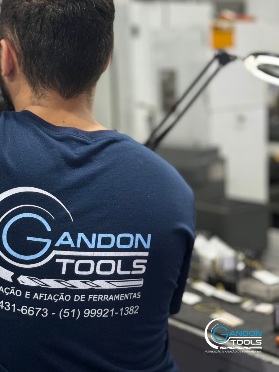 Uniforme da equipe técnica Gandon Tools